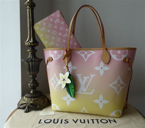 louis vuitton escale collection|louis vuitton escale neverfull.